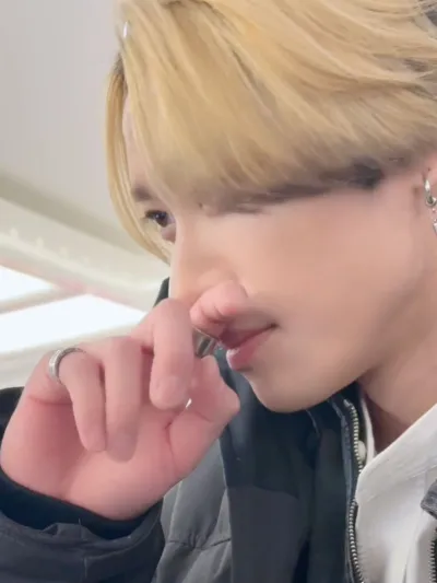 ユノをじっくり